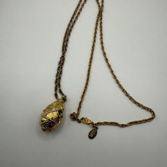 Joan Rivers Gold-Tone Egg Pendant Necklace W/ Faux Pearl & Rhinestones 29" Chain - Picture 5 of 12